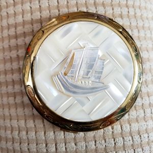 Mother of Pearl vintage compact
